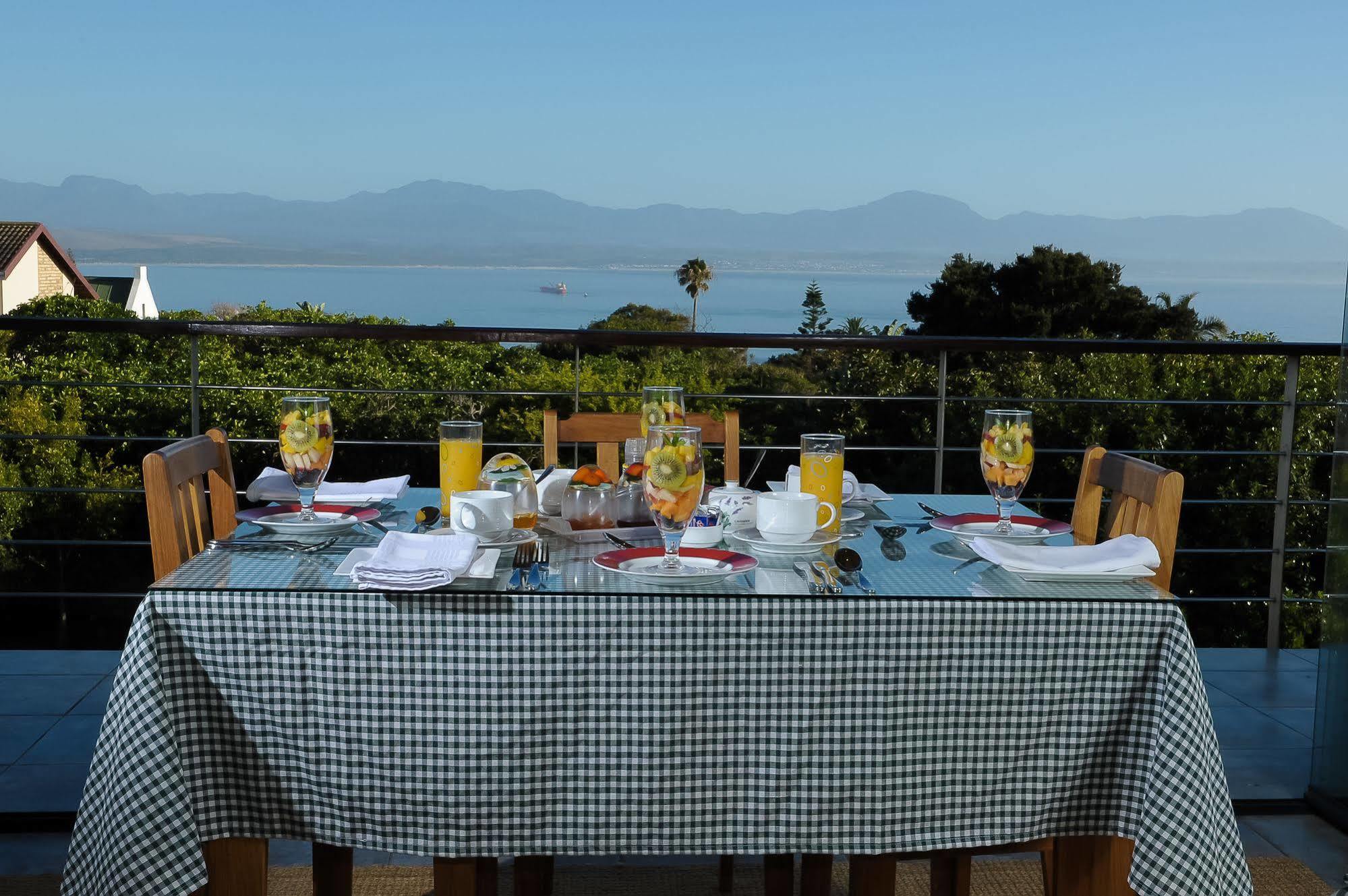 Linkside 2 Self-Catering Hotel Mossel Bay Eksteriør billede